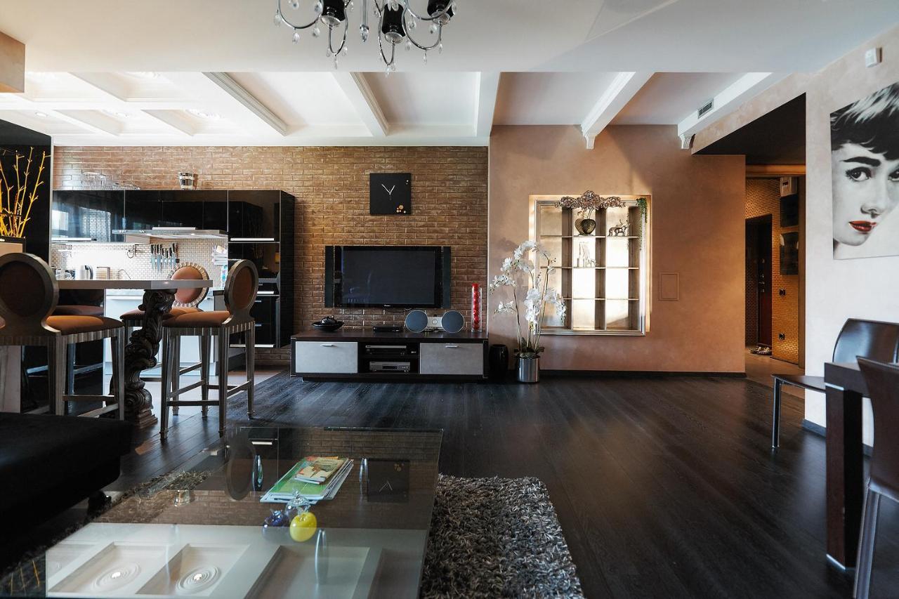 So Fashionable Apartment In The Heart Of Mińsk Zewnętrze zdjęcie
